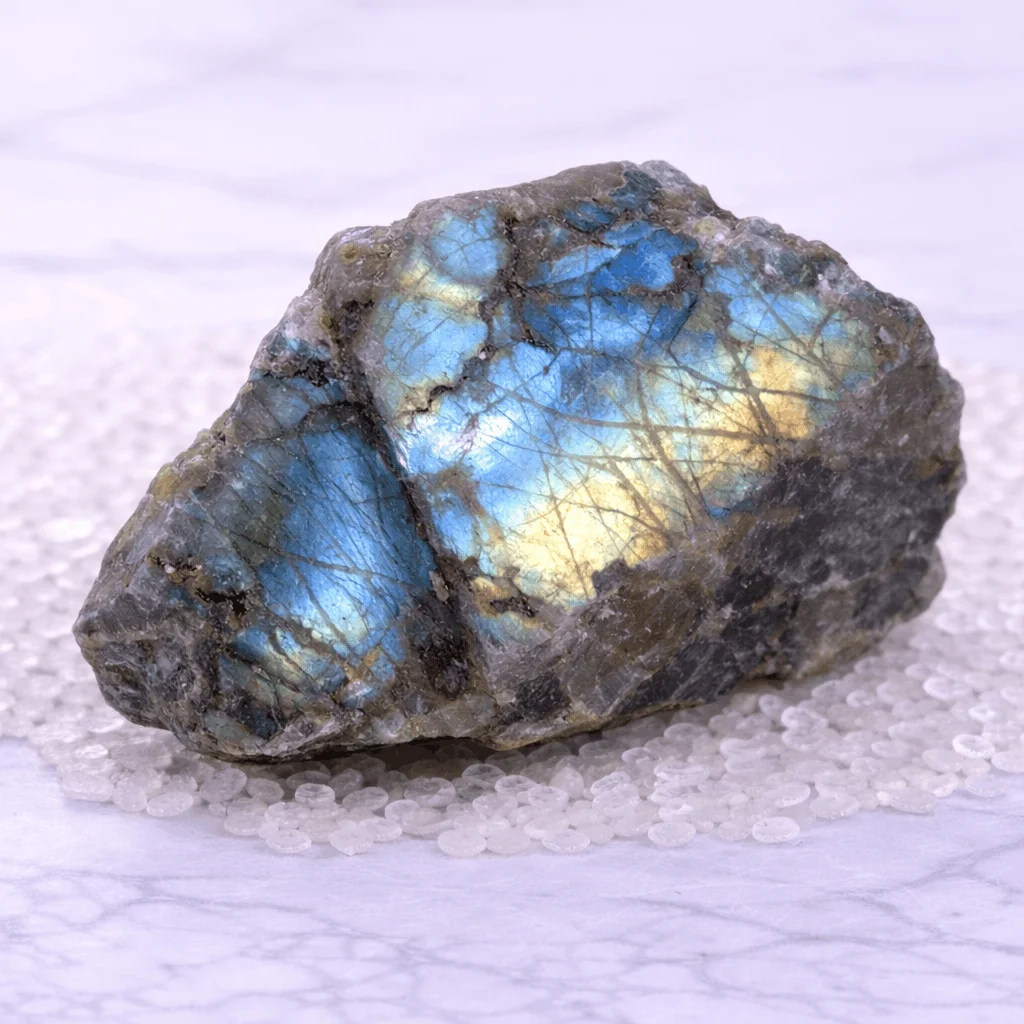 LABRADORITE RAW STONE